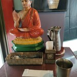 エー・ラージ - 