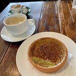 ディアログ - ピスタチオのクレームブリュレ　言うまでもなく美味しい。