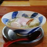 さんくるげ - たまご塩らぁ麺 1,000円