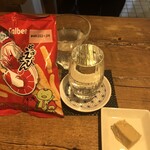 麹町いづみや しろ - カルビーかっぱえびせん ・栄光富士 酒未来 純米大吟醸 無ろ過生原酒