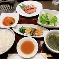 叙々苑 新宿小田急ハルク店 - 