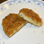 かたばみ精肉店 - コロッケ