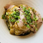 紅ズワイガニらぁ麺 まるはち屋 - 