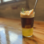 バンカム - トップフォト２　オレンジエスプレッソソーダ