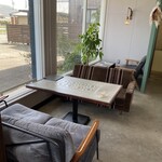 こぶた食堂 - 店内の雰囲気( ^ω^ )