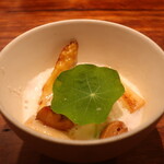 IZA - ホワイトアスパラガスの温玉仕立て