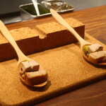 IZA - 豚バラ肉コンフィとフォアグラのワンスプーン