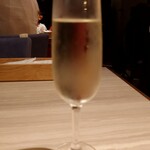 カプリチョーザ - 樽生スパークリングワイン