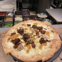 800°DEGREES ARTISAN PIZZERIA - 