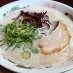 博多ラーメン 山桜 - ラーメン ¥750