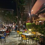 DUKE'S WAIKIKI - 