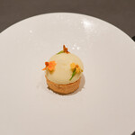 CIRPAS - パイナップルとパッションフルーツのデザート