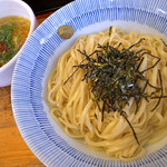 塩つけ麺 灯花 - 淡麗塩つけ麺・あつもり（750円）