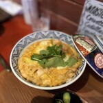 焼き鳥アポロ - 泣く美味さ。親子丼。