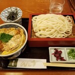 銀座 木屋 - セット全体図。