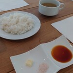ステーキハウス 森吉 森のテラス - ライスとスープとセルフのサラダバーあり