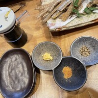うなぎ家 しば福や - 白焼き（単品）　薬味　醤油