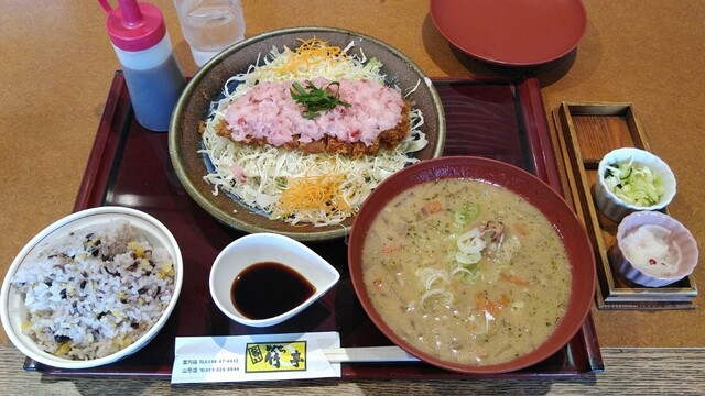 とんかつ竹亭 山形店 &ndash; 蔵王｜本格とんかつとリーズナブルな価格で満足