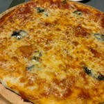 マリオ - 本格的な焼き加減のマルゲリータ