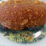 ベーカリー・カフェ・クラウン - カレーパンをアップ写真にしてみました(^^)