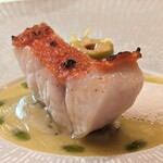 Tate Dining Room & Bar - 