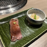 近江うし焼肉 にくTATSU 渋谷店 - 