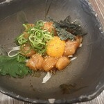 創彩焼鳥　味人 - 料理写真:ささみユッケ