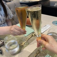 俺のフレンチ グランメゾン 大手町 - 一口飲んで再会を乾杯♪