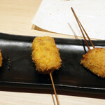 お出汁で食べる串かつと釜めしの専門店 ぎん庵 - 