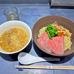 うずとかみなり - 「黒毛和牛の背脂煮干しつけソバ」