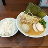 ラーメン トリコ