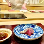 青空 - 鰹の藁炙りは辛子醤油で