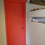 Kuru cafe - トイレの扉は、どこでもドア♪