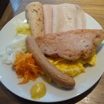 ドイツ国家認定食肉加工マイスターの店 AkitaHam. - ランチセット＆丸パン+ワイン