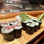 しほう田 - はみ出胡瓜