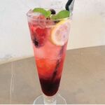 GINZA Cafe Hanon - ラズベリーソーダ