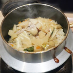 お出汁で食べる串かつと釜めしの専門店 ぎん庵 難波 - 竹の子釜めし