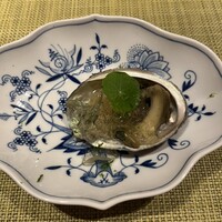 福島 もう利 - 蒸し鮑じゅんさいジュレ　柔くて肝もおいしかったです。