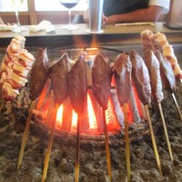 柳家 - 猪のフィレ肉が焼きあがってきました。 両側にはバラ肉が焼かれていきます。