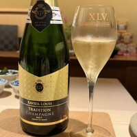 鮨 由う - 