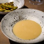 ワインとスパイス小料理 Dal Mellow - ダールと枝豆