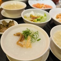 廣東料理 民生 ヒルトンプラザウエスト店 - 