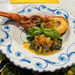 ピッツェリア エ オステリア パドリーノ - プリモピアット　中間皿　オマール海老のトマトクリームパスタ