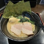 横浜家系ラーメン　翔家 - 料理