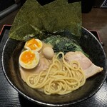 横浜家系ラーメン　翔家 - 料理