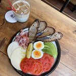 イキ ロースタリー&イータリー - 