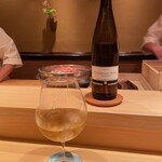 割烹 室井 - スタートは白グレープジュース。果物ドリンクを飲みたいってリクエストしたら用意してくれたのがすごく嬉しかった