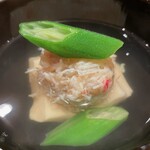 割烹 室井 - カニの飲み物。お出汁がうま過ぎ