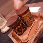 蕎麦前 中手 とうは - 内観　