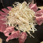 ジンギスカン えいじん - 食べ飲み放題　生ラム肩ロース＋ショルダー